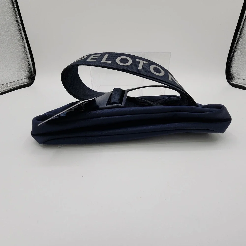 Lululemon x Peloton Everywhere Belt Bag 1L True Navy Adjustable Strap NEW w/ Tag - Picture 7 of 15